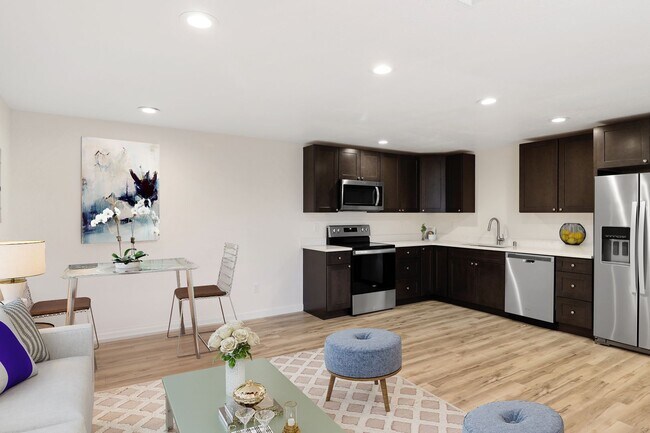 Foto del edificio - 1 Bedroom 1 Bathroom - Downtown - Island Hospital - NAS Whidbey