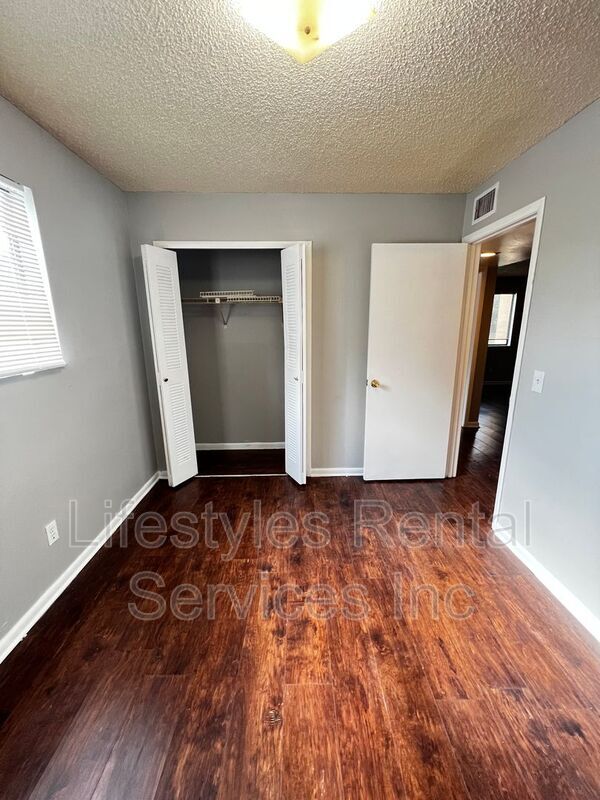 Building Photo - 5144 Westchase Ct