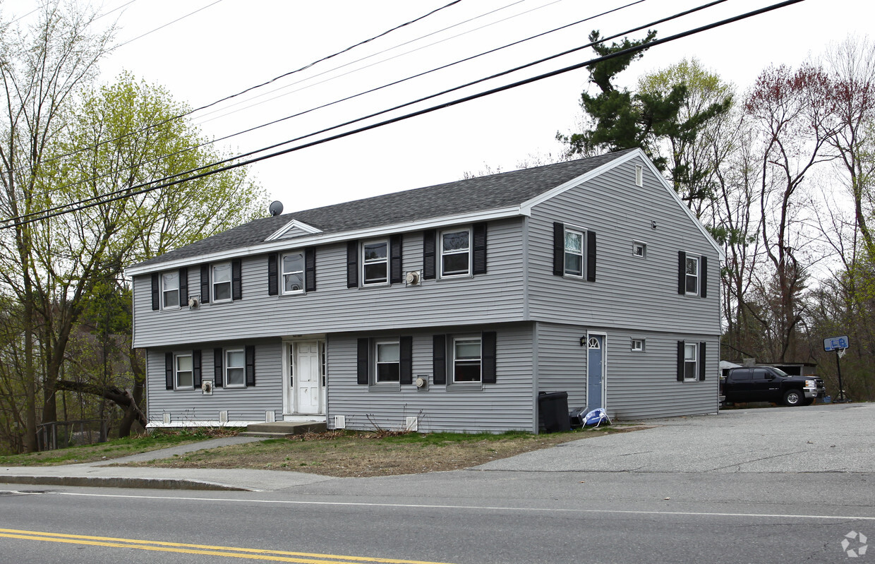 Primary Photo - 33-35 Birch St