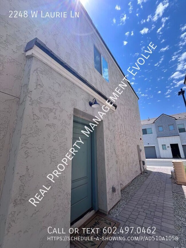 Foto del edificio - 2248 W Laurie Ln