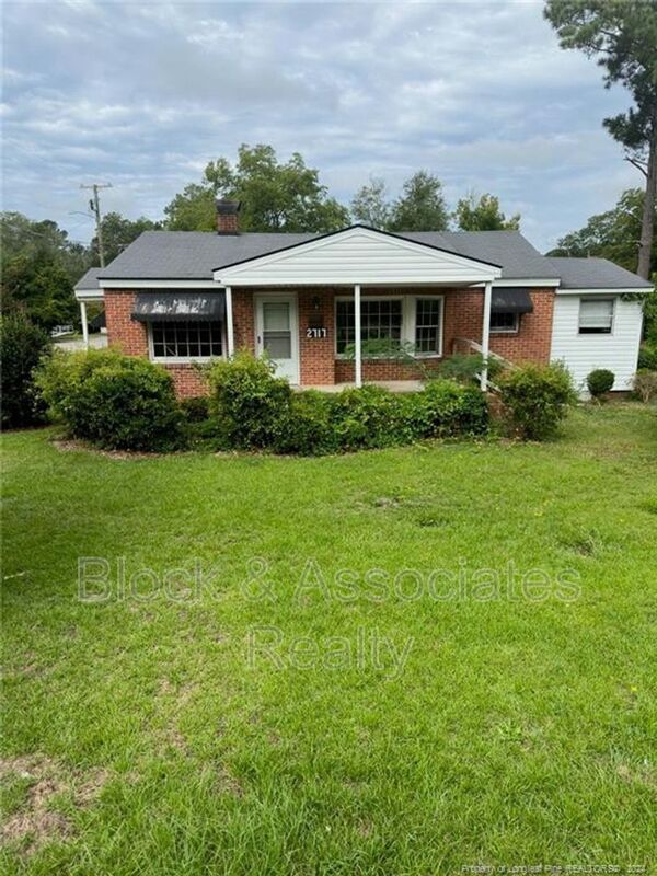 Primary Photo - 2717 Ramsey St