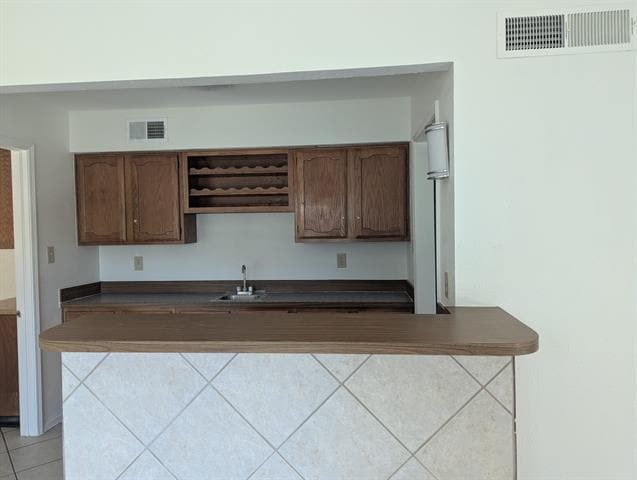 Building Photo - 4205 Avon Ct