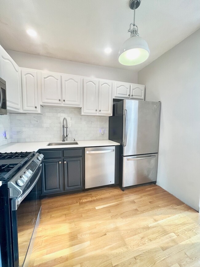 Foto del edificio - 120 Highland St