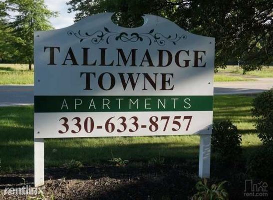 Primary Photo - 2 br, 1.5 bath Townhome - 169 W Overdale Dr