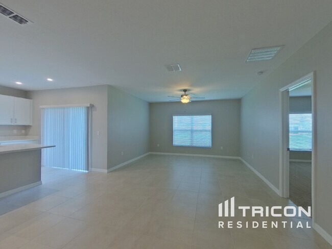 Foto del edificio - 208 Garnet Ave