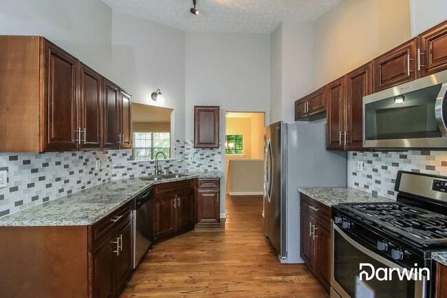 Building Photo - 2613 Barndale Dr