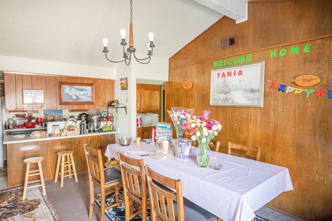 Interior Photo - 10843-10845 Segovia Way