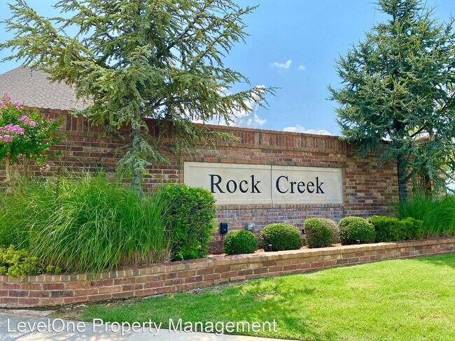 Foto del edificio - 4 br, 2 bath House - 1017 Dayton Lane