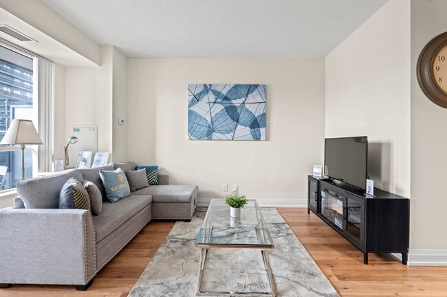 Building Photo - 14 Glendora Ave