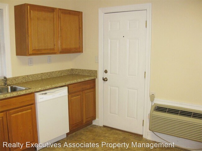 Building Photo - 1 br, 1 bath House - 2512 Cecelia Avenue