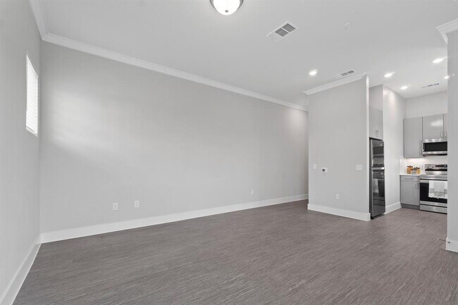 Foto del edificio - 476 Suffield Dr