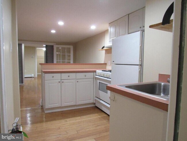 Foto del edificio - 500 S 46th St