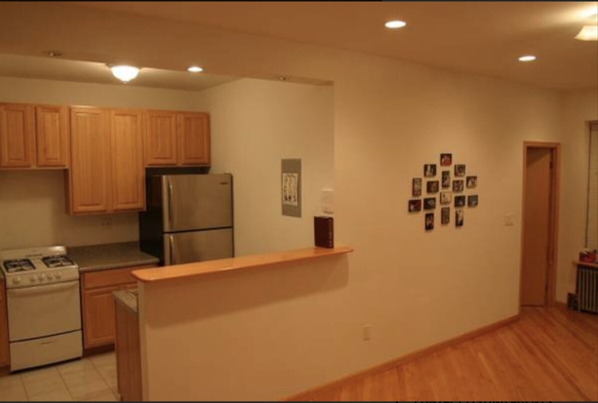 Foto del edificio - 619 Bay Ridge Ave