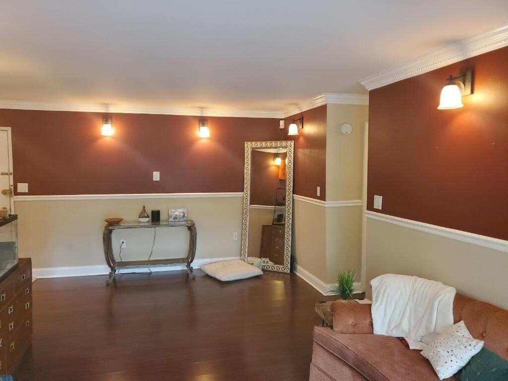Foto principal - 8830 Piney Branch Rd