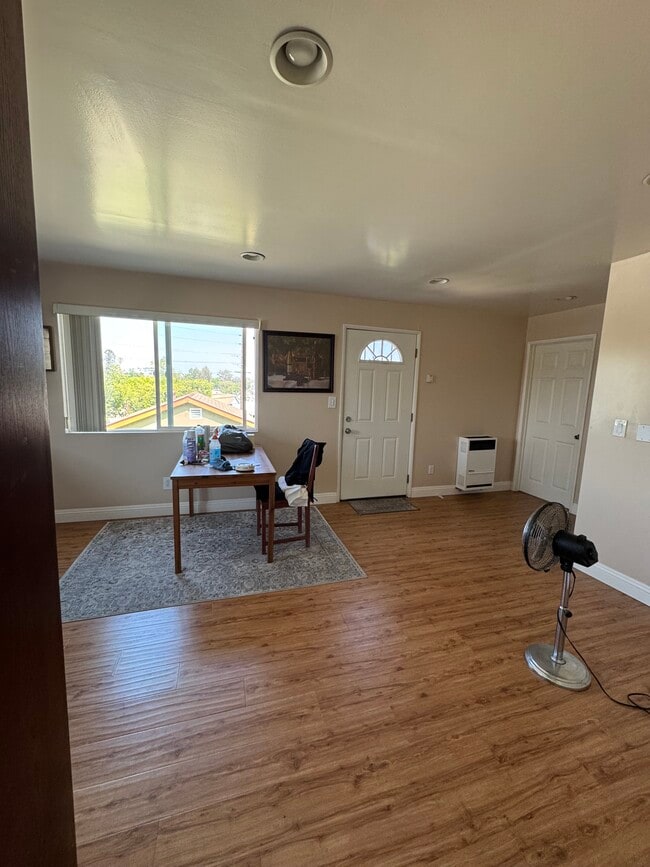 Building Photo - 1315 Pennsylvania Ave