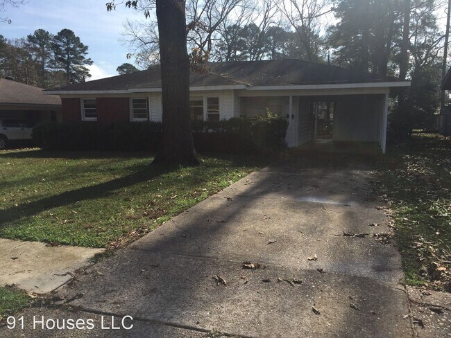 Building Photo - 3 br, 1 bath House - 3047 Karla Cl