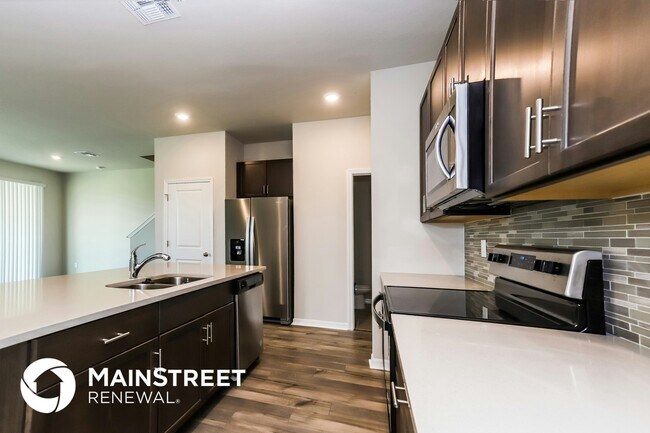 Building Photo - 1816 Woodleaf Hammock Ct