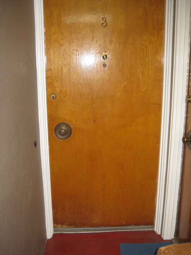 Foto del edificio - 300 Cortland Ave