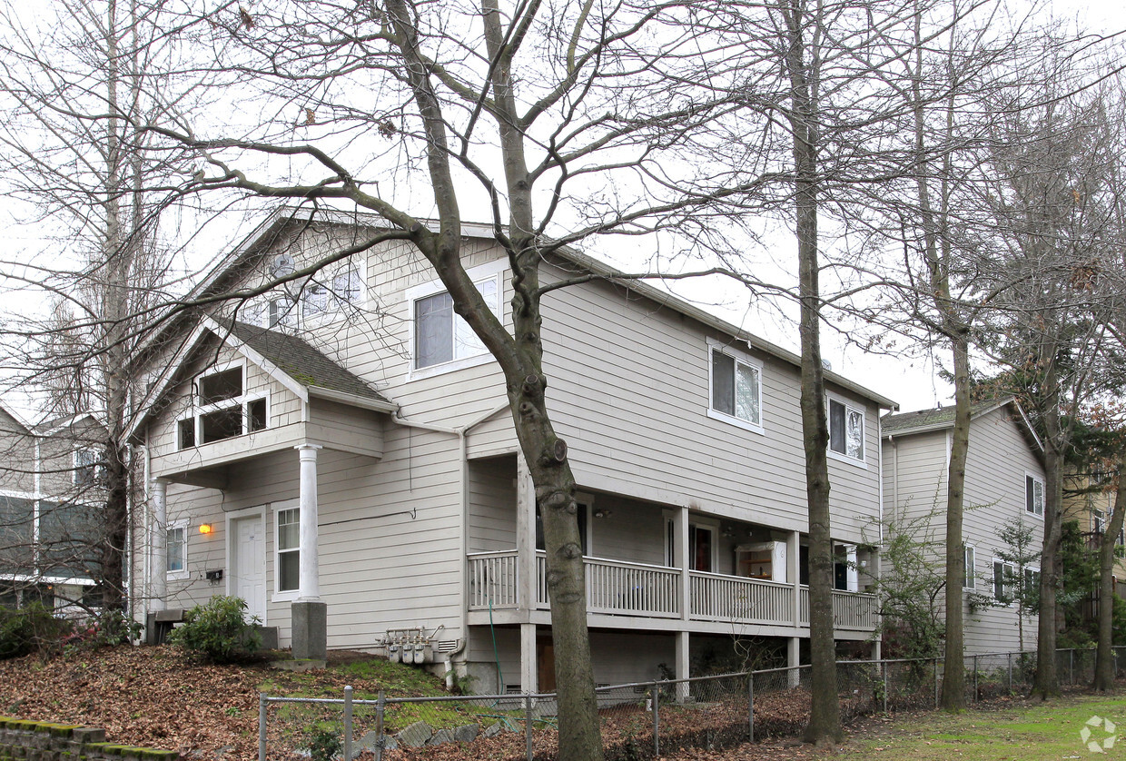 Foto del edificio - Main Street Townhomes