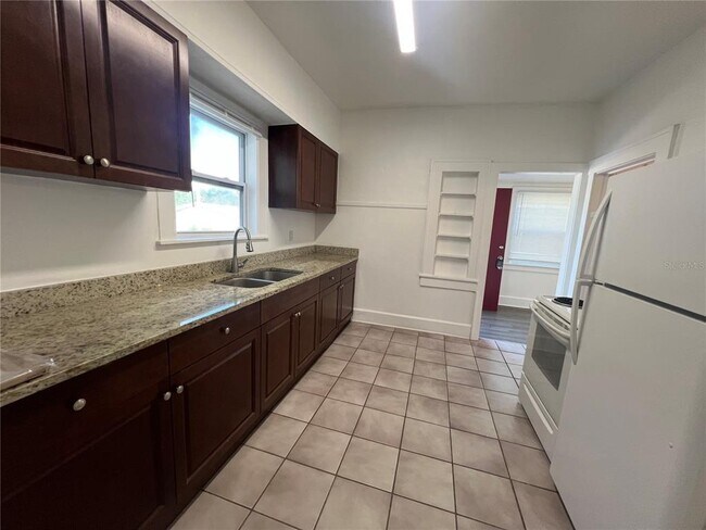 Foto del edificio - 1300 Dr. M.L.K. Jr St S