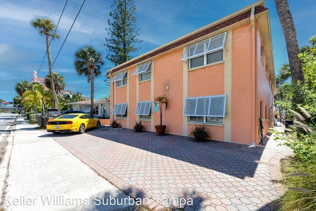 Building Photo - 1 br, 1 bath House - 3514 Gulf Blvd Unit 2