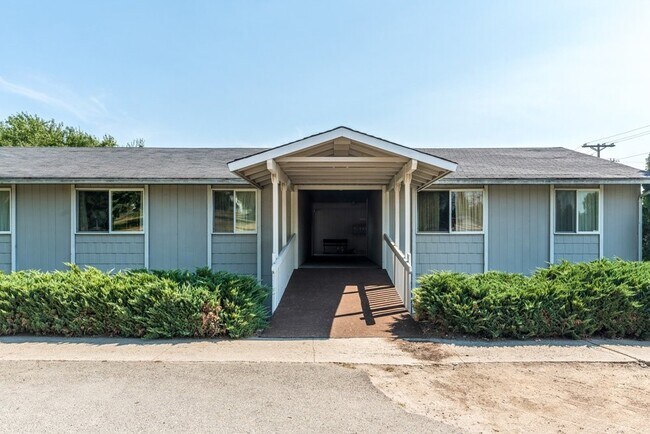 Foto del edificio - 100 N Spokane Ave