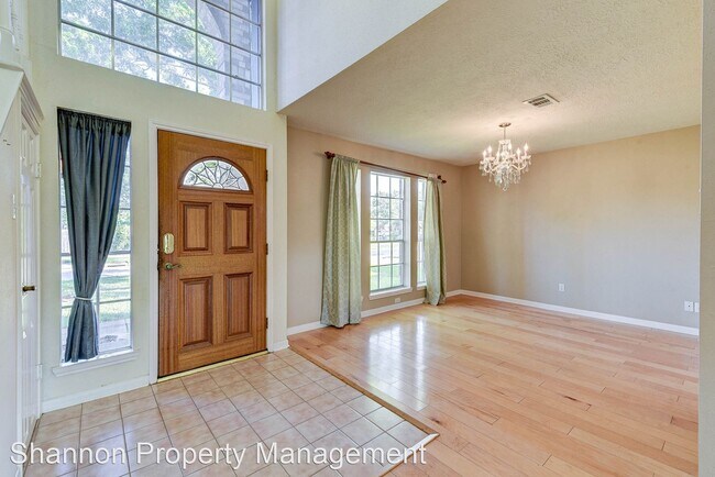 Foto del edificio - 3 br, 2.5 bath House - 2705 Potomac Dr