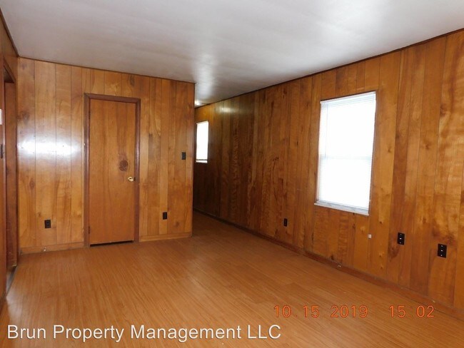 Building Photo - 1 br, 1 bath Apartment - 4510 Upchurch Rd.