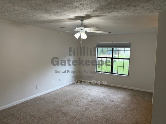 Foto del edificio - 280 Handley Ct