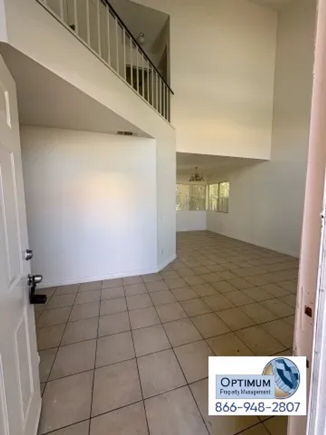 Foto del edificio - Charming 3-bedroom, 2-bathroom two-story home