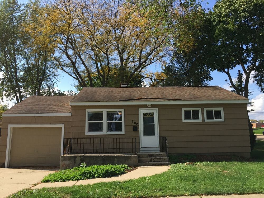 Foto principal - 502 S 3rd St
