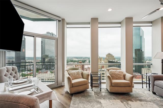 Foto del edificio - 500 Throckmorton St