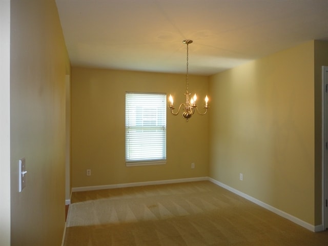 Building Photo - 16947 Tree Top Ct