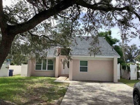 Foto del edificio - "Spacious 5-Bed Oasis with Granite Eleganc...