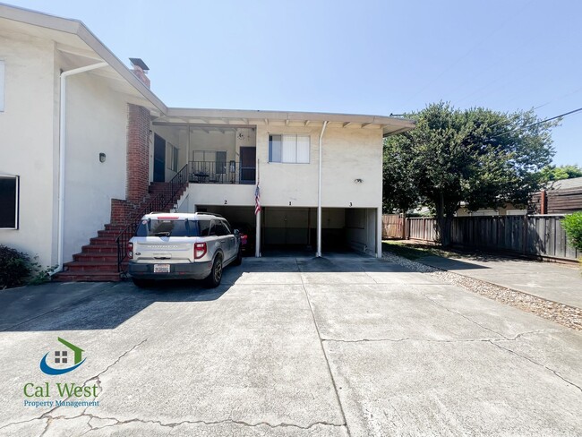 Foto del edificio - $2495 - 2bd/1ba in the heart of Campbell
