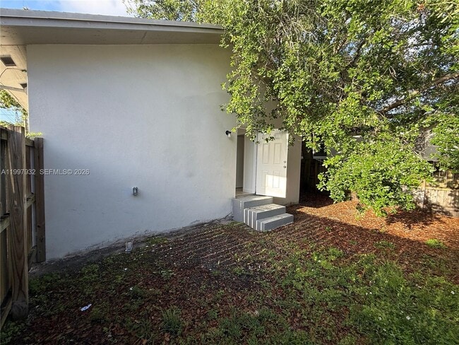 Building Photo - 253 NW 48th St