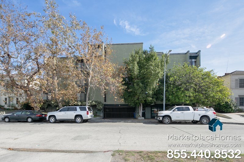Primary Photo - 724 S Stanley Ave