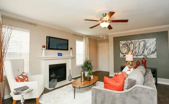 Building Photo - 2 bedroom in Houston TX 77054