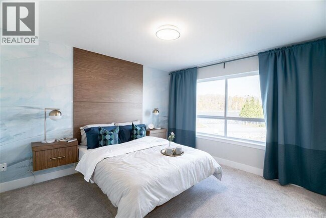 Building Photo - 430 Duncan St