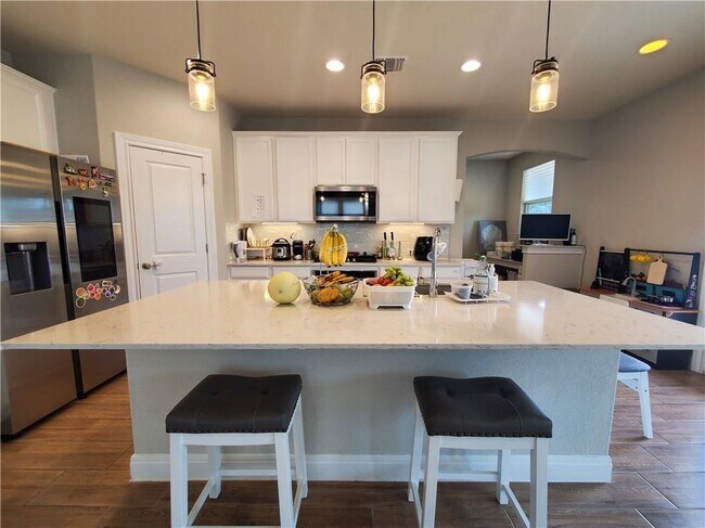 Building Photo - 13900 Ulivo Cove