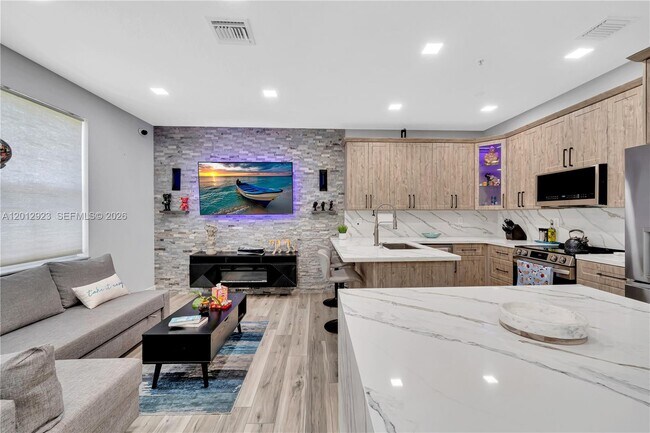 Foto del edificio - 4361 SW 160th Ave