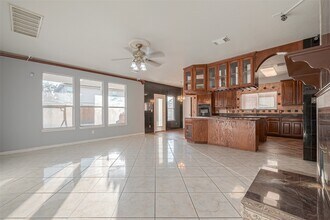 Building Photo - 9407 Demsey Mill Dr