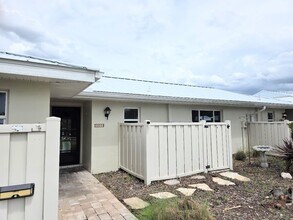 Building Photo - 11580 W Kingfisher Ct