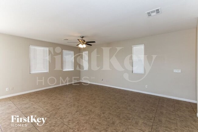 Building Photo - 6455 Haypress Ct