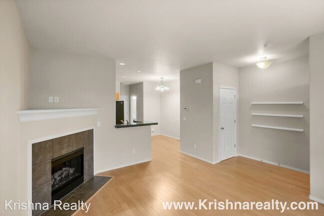 Foto del edificio - 2 br, 2.5 bath House - 2441 NW Rogue Valle...