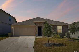 Building Photo - 841 Bahia Pl