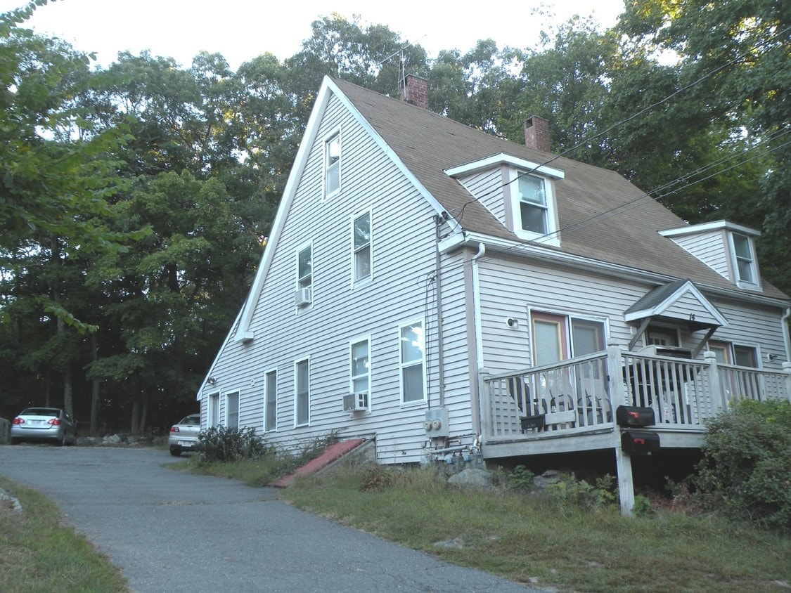14 Beal St, Canton, MA 02021 Apartments in Canton, MA