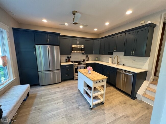 Foto del edificio - 2877 Hampshire Rd