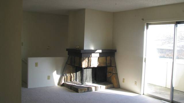 Building Photo - 6604 S Zunis Ave