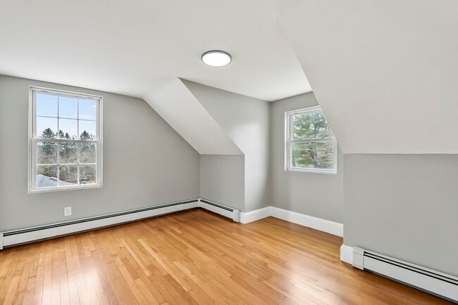 Building Photo - 515 Winthrop St